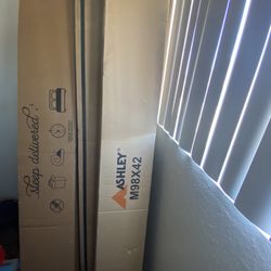 Brand New Bed For Sale Bed Frame Matress & Box Spring All Included  