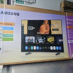 New Never Opened Samsung 65 TV UHD  U8000F 