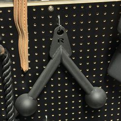 Rogue Tricep Push Down Attachment