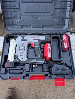 Pistola Para Molduras