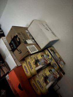 Around 1000+ Yugioh Cards + 6+ Built Decks