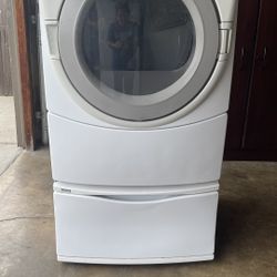 Whirlpool Electric Dryer With Pedestal Working 