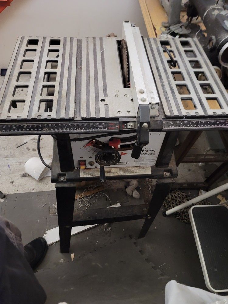 Table Saw