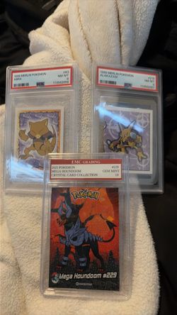 Pokemoms cards for sale throw offers