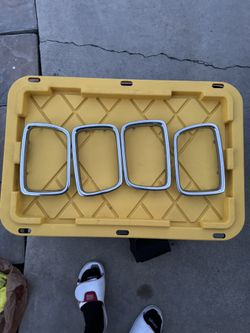 BMW E34 Front Kidney Grills 