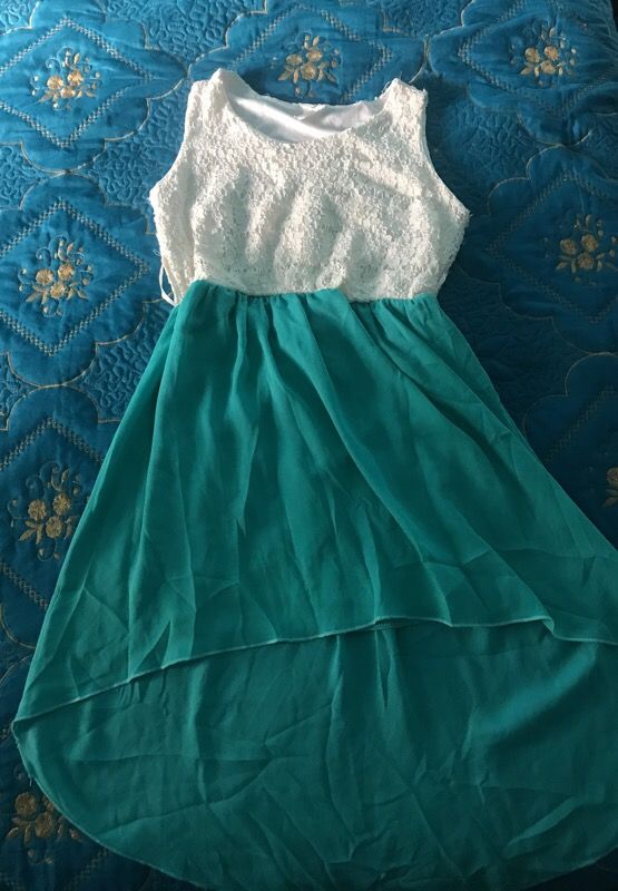 Girls dress