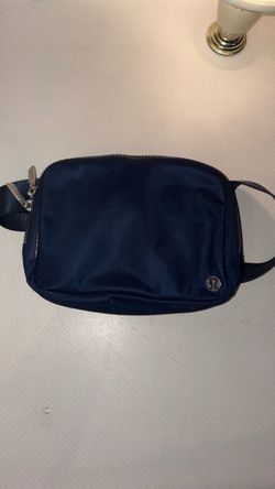 Lululemon 2L Belt Bags