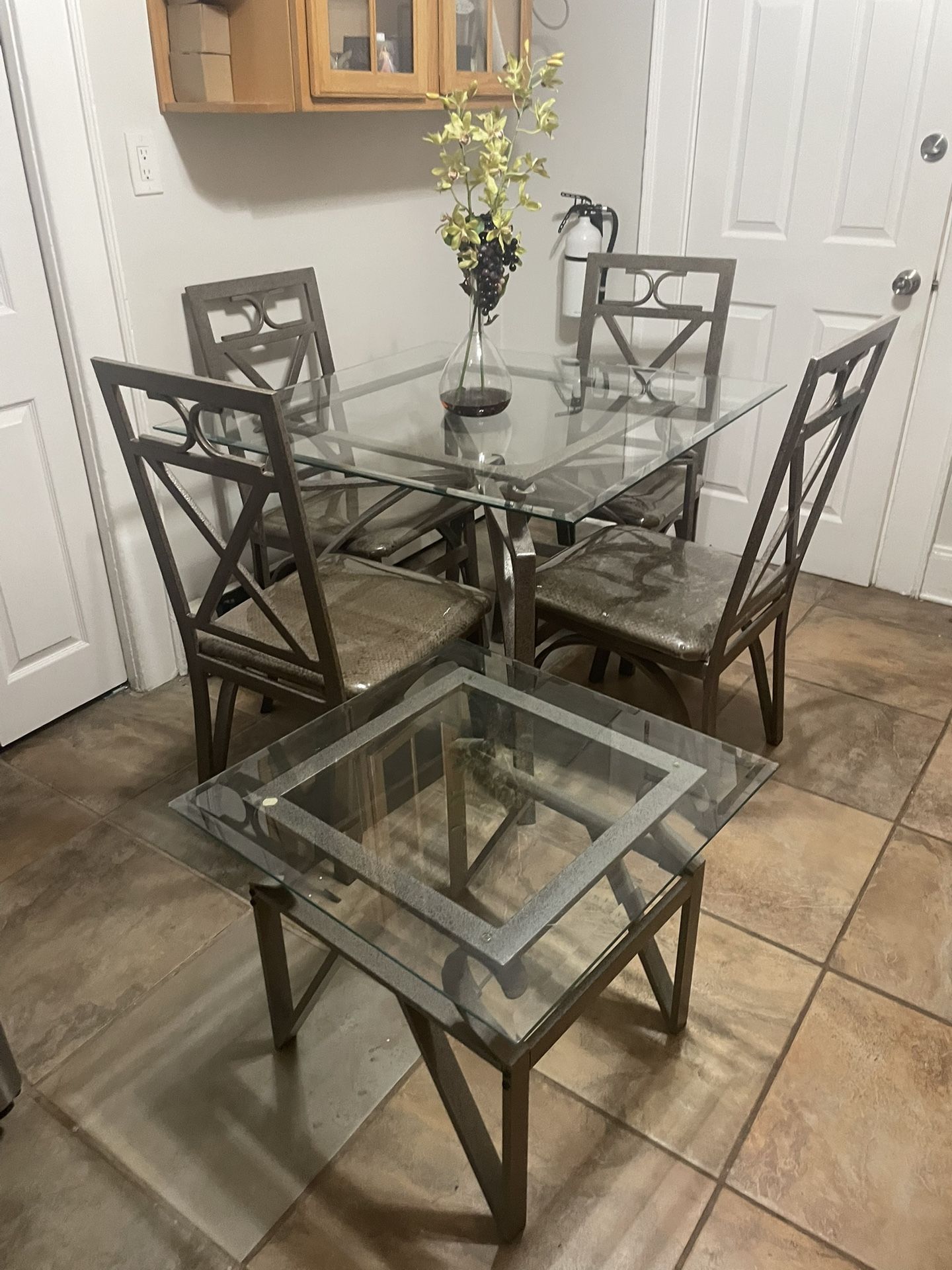 Kitchen Table with 4 Chairs and Side Table