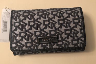 DKNY Wallet