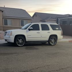 2007 GMC Yukon Denali