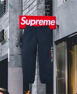 Supreme Classic Logo Sweatpants Navy M