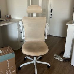 desk chair