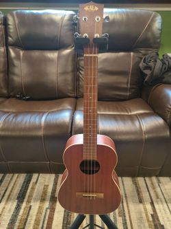 Kala KA-B Baritone Ukulele