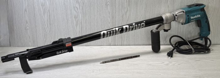 Makita FS2300M1 Screwdriver W/ Simpson Quik Drive QDPRO300SG2(A1G014400)