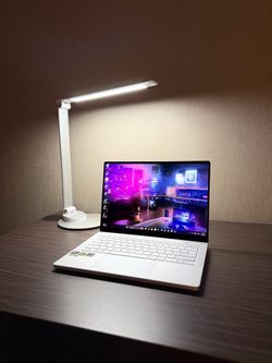 ASUS ROG Zephyrus G14 (2024) – OLED 3K 120Hz | Ryzen 9 8945HS | RTX 4070 | 32GB RAM | 1TB SSD | Platinum White