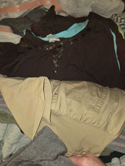 Maternity clothes