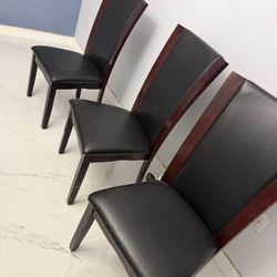 6 Dinning Room Chairs 
