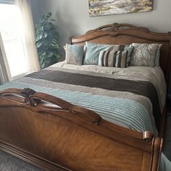 King Size Wooden Bedroom Suite 