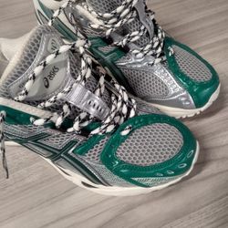 Asics Size 9.5 