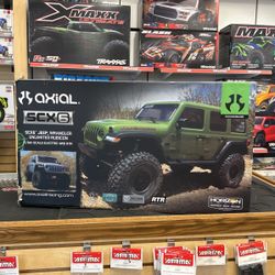 Axial SCX6 Jeep Wrangler 1/6 Scale Crawler/Truck.