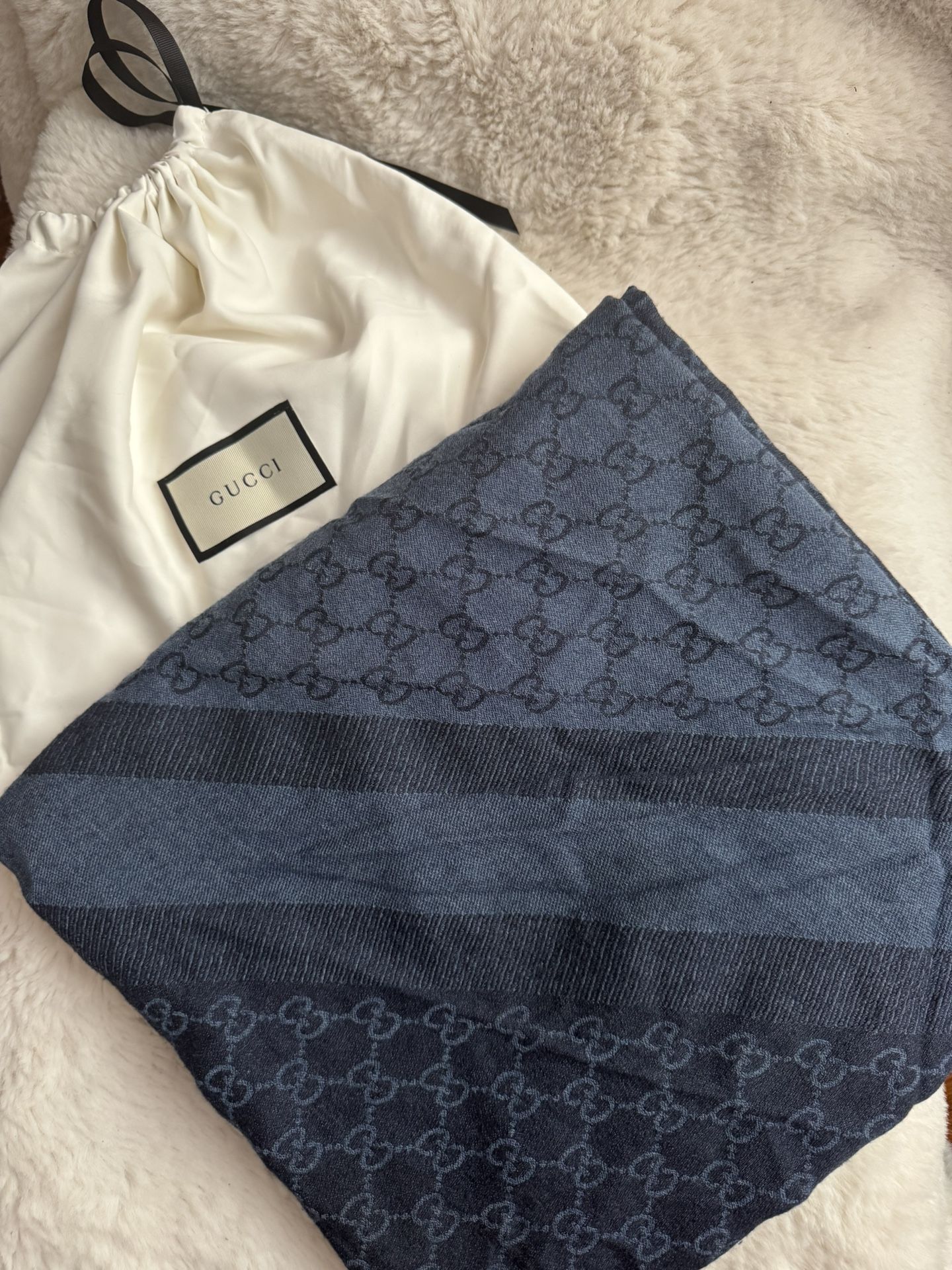 Gucci scarf