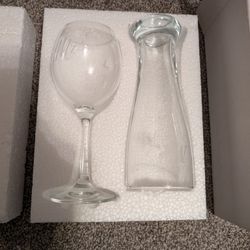Mr& Mrs.  Wedding Toast Glasses