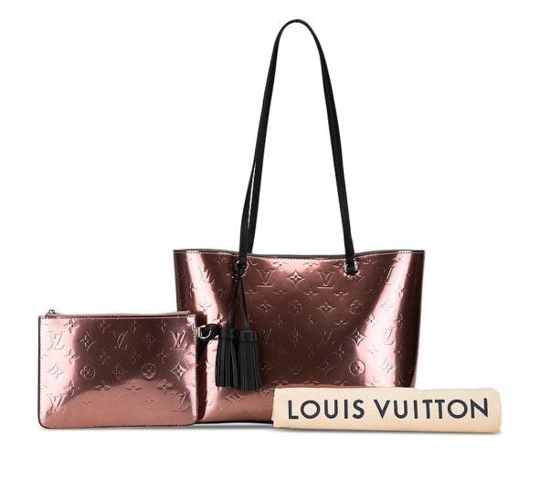 Louis Vuitton Monogram Vernis Long Beach PM