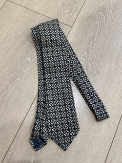 ERMENEGILDO ZEGNA Men's 100% Silk Necktie ITALY Luxury Geometric Navy Yellow