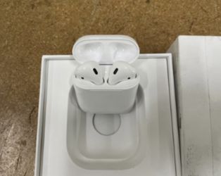 Apple AirPods
