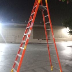 Werner 10 Ft. Podium Fiberglass Step Ladder 