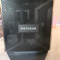 NETGEAR - Nighthawk AC1900 Router