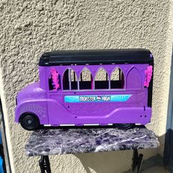 Monster High School Bus