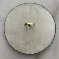 5mm 14k Gold Ring Band (size 6)