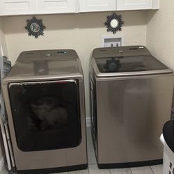 washer and dryer  / Lavadora Y Secadora