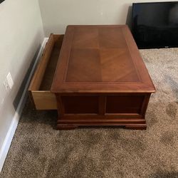 Coffee Table With Pullout Drawer