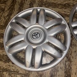 OEM Toyota Hubcaps