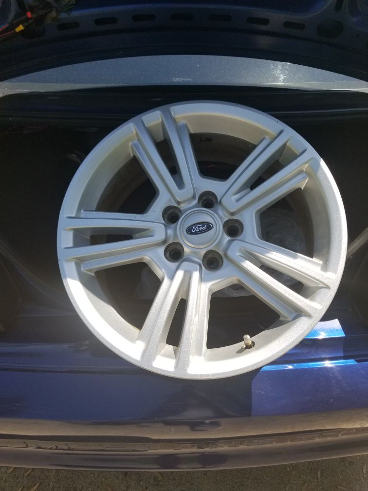 Ford mustang 5 lug rims only,all 4
