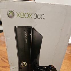Xbox 360 4gb OG Console 250gb Hard Drive Installed.