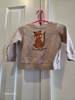 Baby sweater