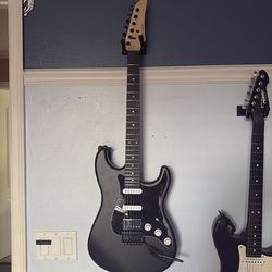 Electric Guitar with mini AMP