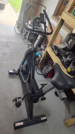 Stationary bike