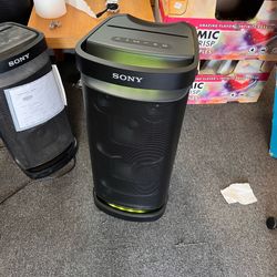 Sony SRS-XP700 Portable Bluetooth Speaker