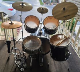 Bateria Professional Drums / Drum Set TAMA Imperialstar complete w Dbl Bass Pedal, Cymbals&Hi-Hats, HardwareorStands, 2 Pr of Stix and a Drum Tuning K