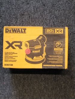 DEWALT 5" VARIABLE SPEED RANDOM ORBIT SANDER