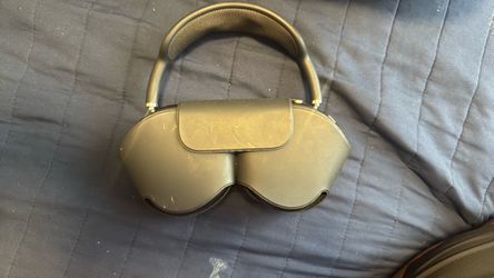 AirPods Max