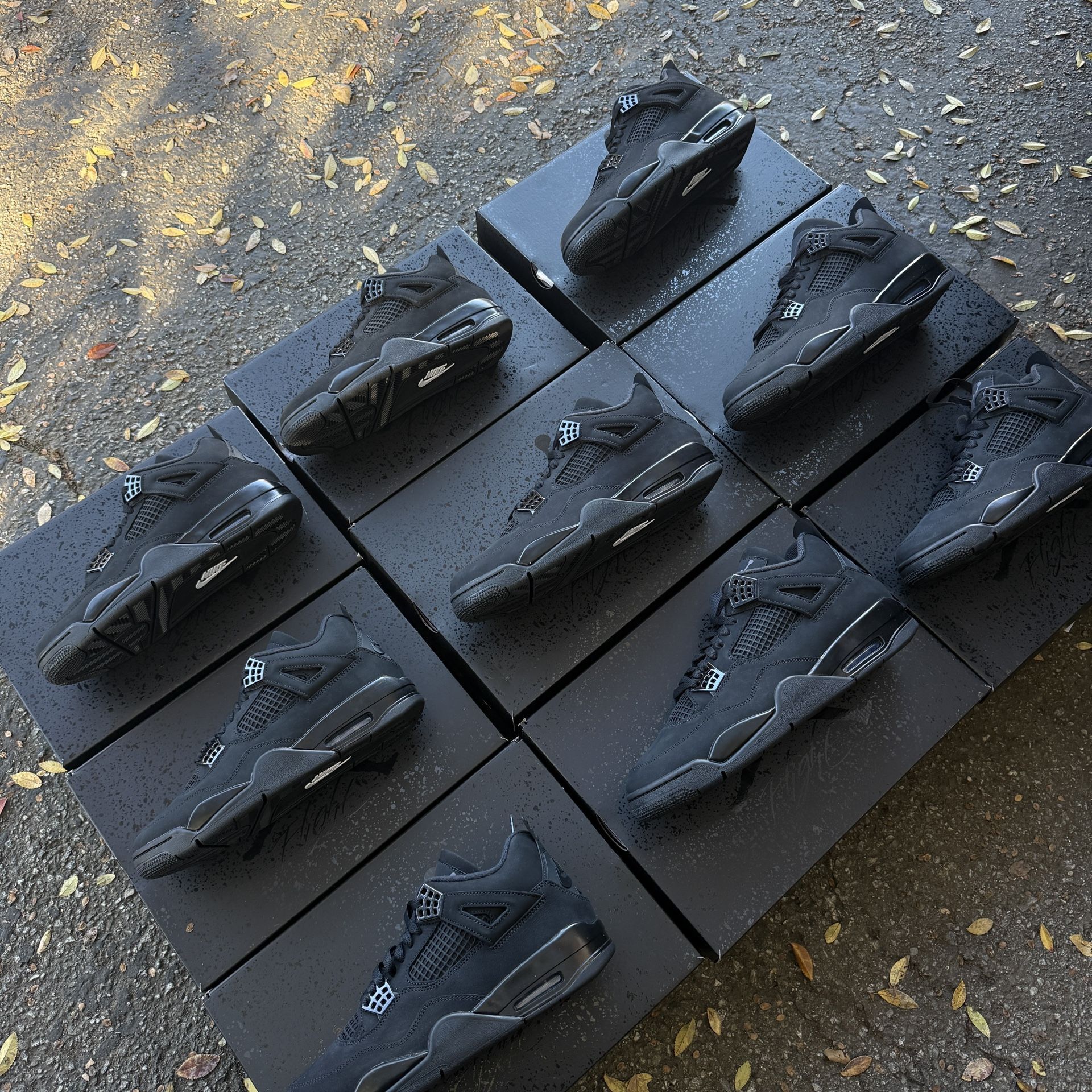 Air Jordan 4 Black Cats (2025) 8M 8.5M 9M 9.5M 10M 10.5M 11M 11.5M13M