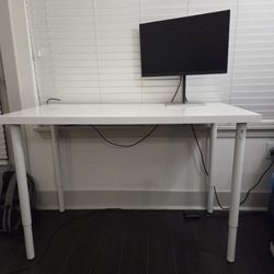 Ikea LAGKAPTEN 47" desk