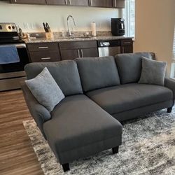 Sofa Bed Signature Design by Ashley Jarreau Modern Sectional Sleeper Sofa Couch with Chaise Lounge, Grey