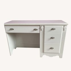Signature Design by Ashley Exquisite White Youth Bedroom Desk