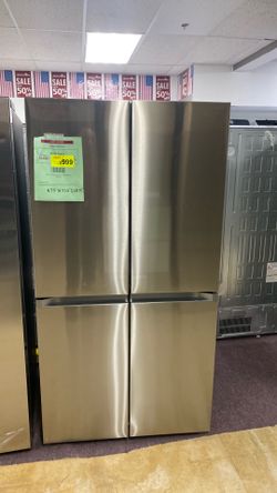 Samsung Bespoke 23 cu. ft. Counter Depth 4-Door Flex French Door Refrigerator in Stainless Steel with Beverage Center
